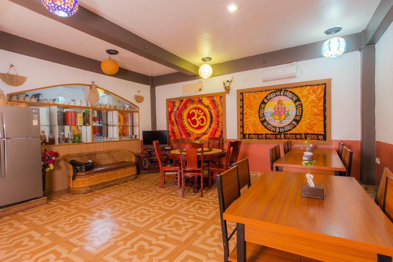 Silver Sky Hotel Pokhara Exterior photo