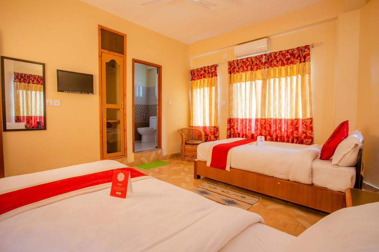 Silver Sky Hotel Pokhara Exterior photo